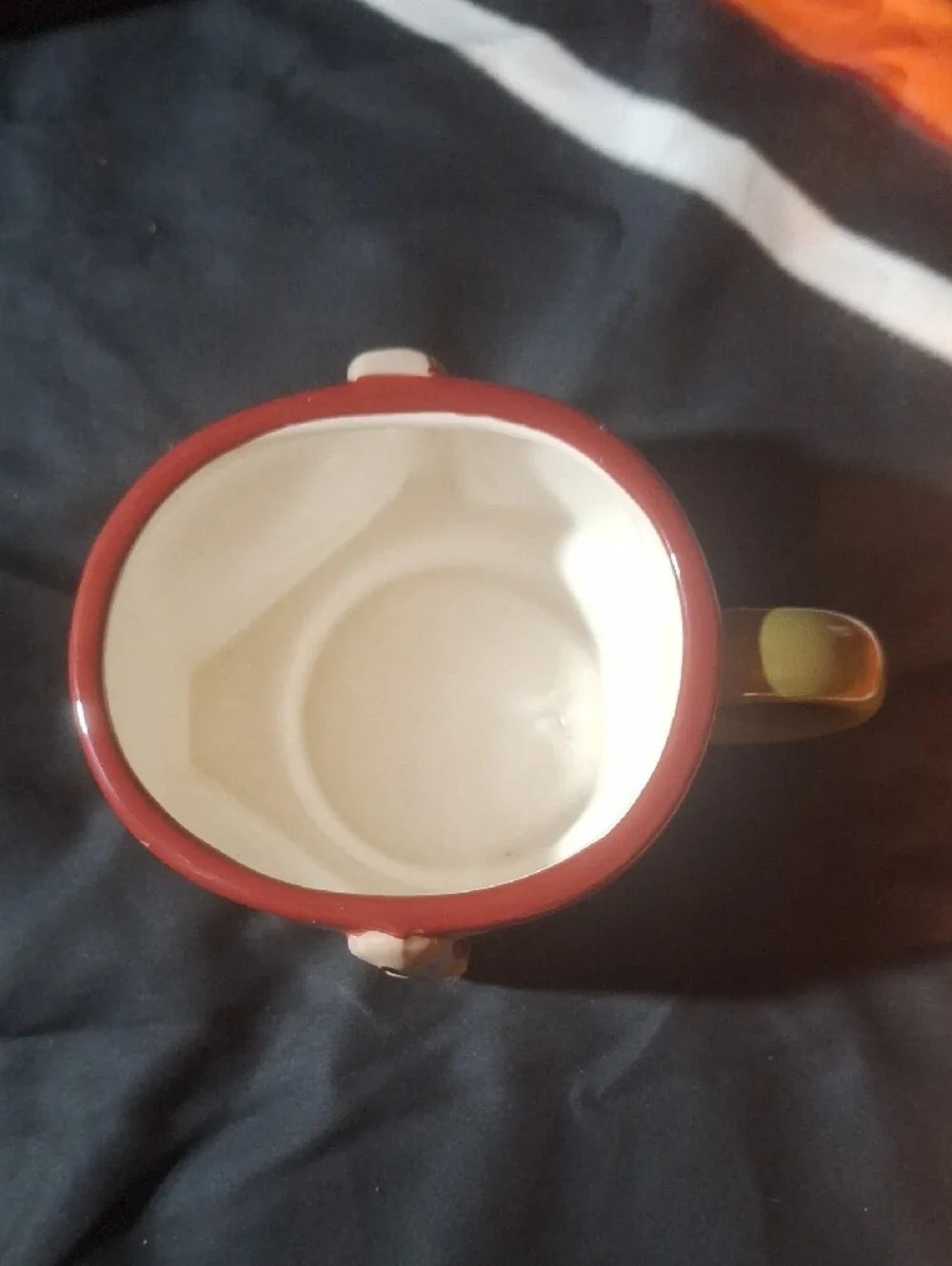 Star Wars Mandalorian Ceramic Mug / Coffee Cup in Red, Black & Yellow